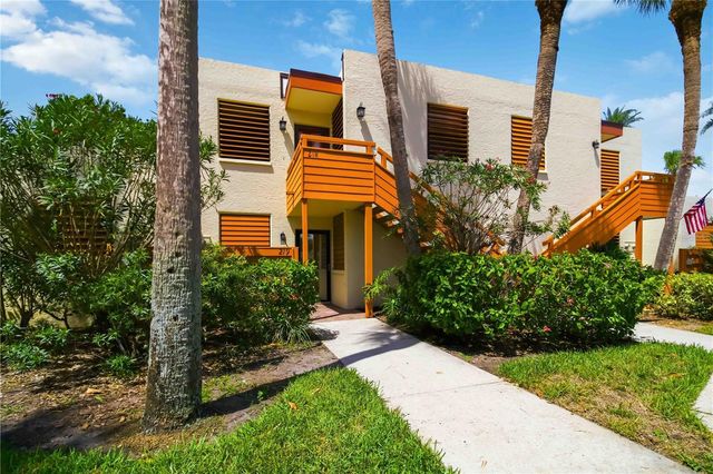 218 PINENEEDLE DRIVE 218, Bradenton, FL 34210