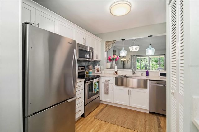 218 PINENEEDLE DRIVE 218, Bradenton, FL 34210