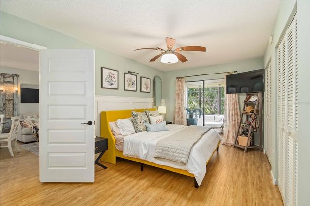 218 PINENEEDLE DRIVE 218, Bradenton, FL 34210