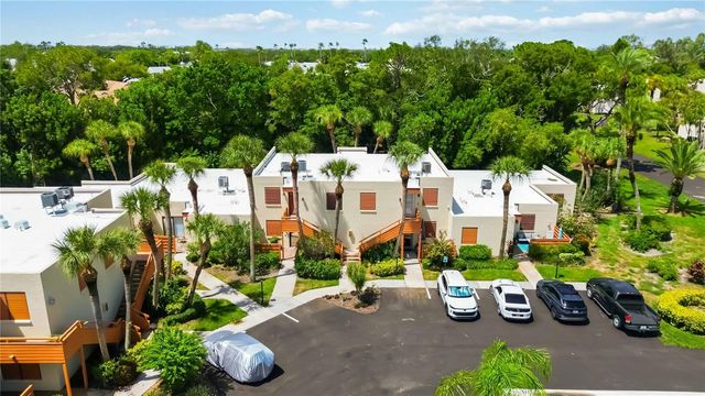 218 PINENEEDLE DRIVE 218, Bradenton, FL 34210