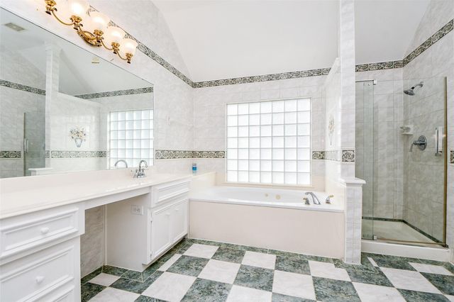 12307 S Shadow Cove Drive, Houston, TX 77082