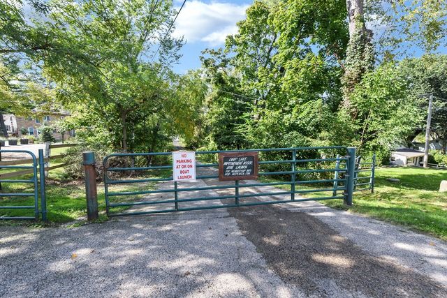 21855 W 4th Street, Lake Villa, IL 60046