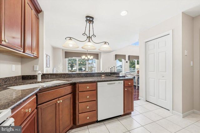 153 FOUNTAIN DR, York, PA 17402