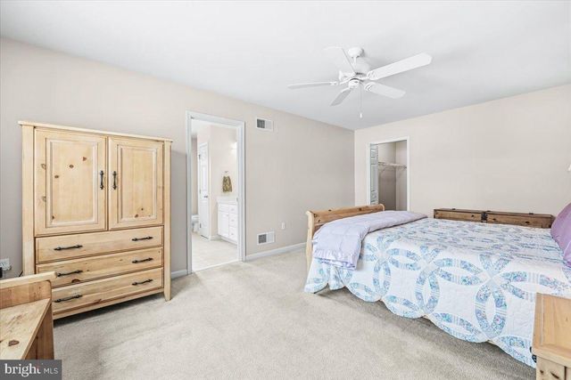 153 FOUNTAIN DR, York, PA 17402