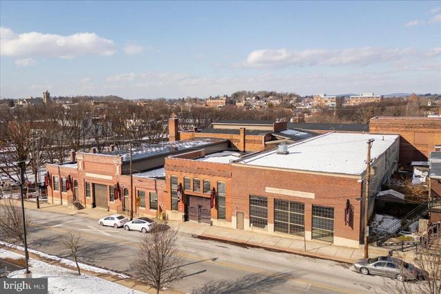 153 FOUNTAIN DR, York, PA 17402