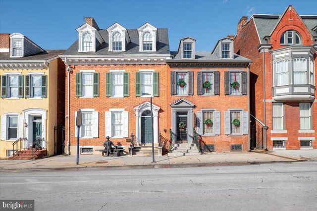 153 FOUNTAIN DR, York, PA 17402