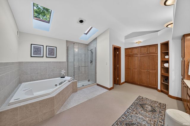 52752 Willow Bend Drive, Granger, IN 46530