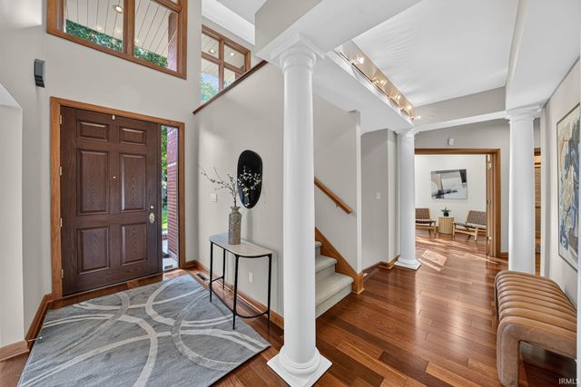 52752 Willow Bend Drive, Granger, IN 46530