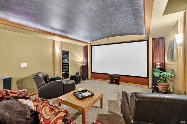 52752 Willow Bend Drive, Granger, IN 46530
