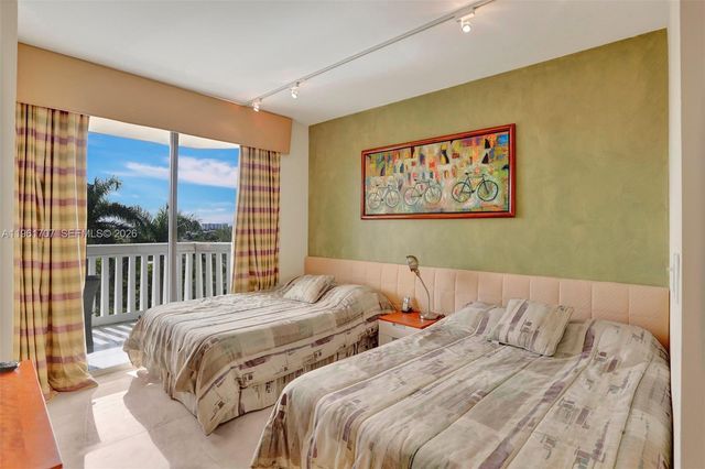 2000 Island Blvd 503, Aventura, FL 33160