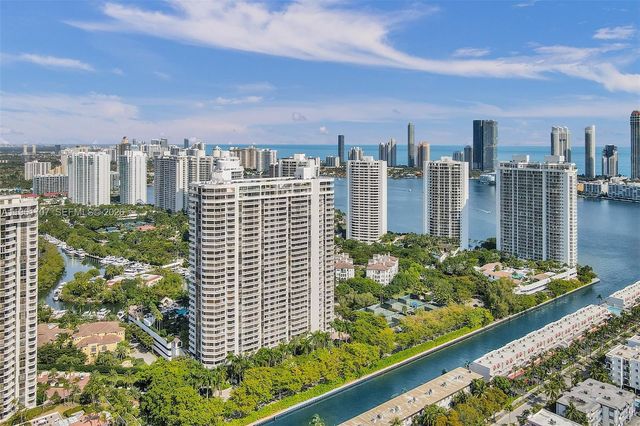 2000 Island Blvd 503, Aventura, FL 33160