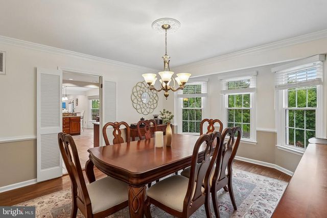 6952 GREAT OAK WAY, Warrenton, VA 20187