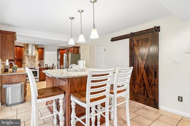 6952 GREAT OAK WAY, Warrenton, VA 20187