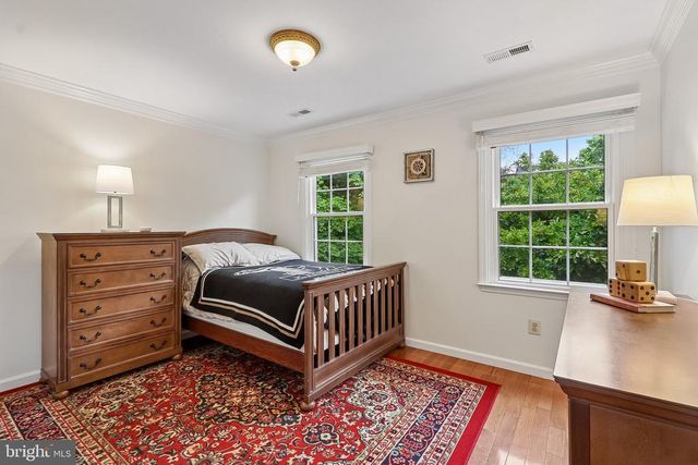6952 GREAT OAK WAY, Warrenton, VA 20187