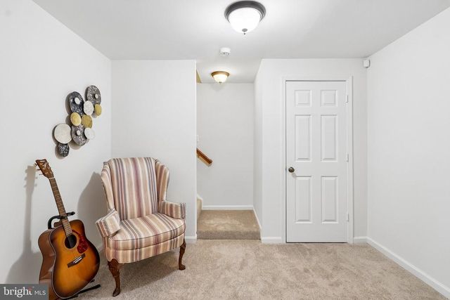 6952 GREAT OAK WAY, Warrenton, VA 20187