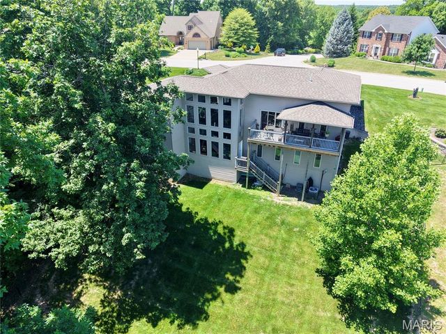 120 El Rancho Drive, Hannibal, MO 63401