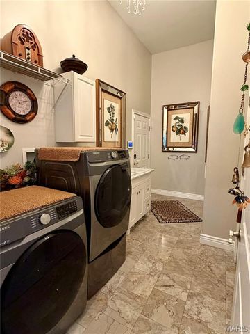 120 El Rancho Drive, Hannibal, MO 63401