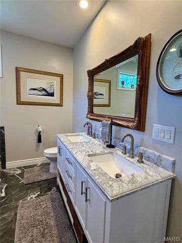 120 El Rancho Drive, Hannibal, MO 63401