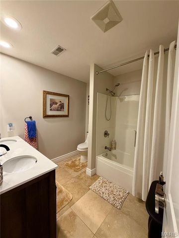 120 El Rancho Drive, Hannibal, MO 63401