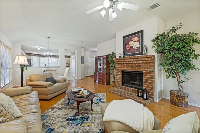 2844 Goldfinch Drive, Mesquite, TX 75181