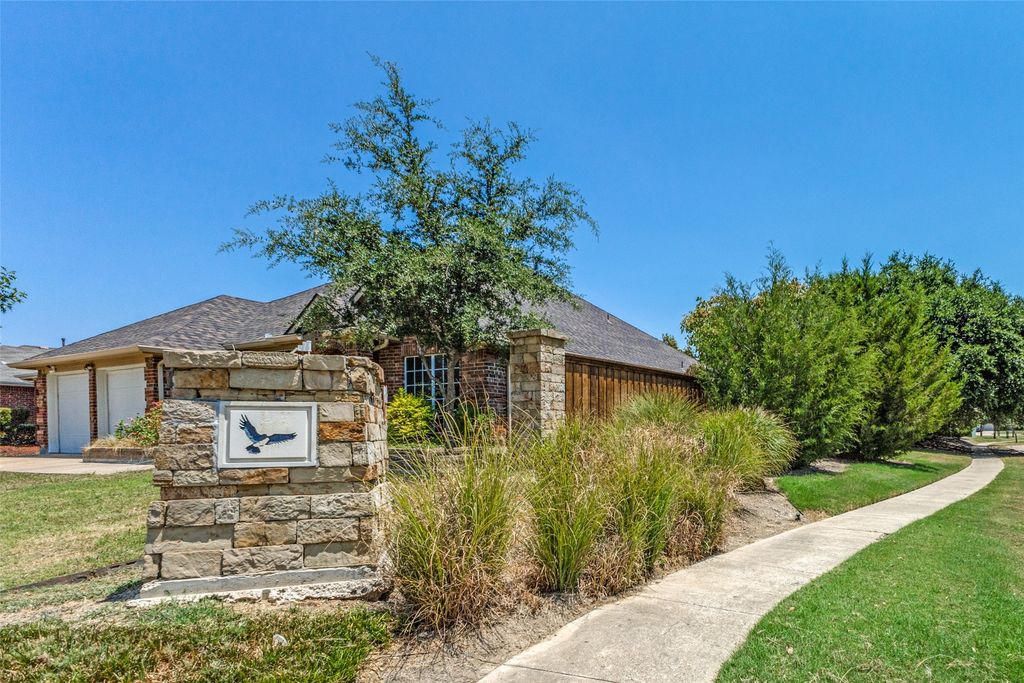 2844 Goldfinch Drive, Mesquite, TX 75181