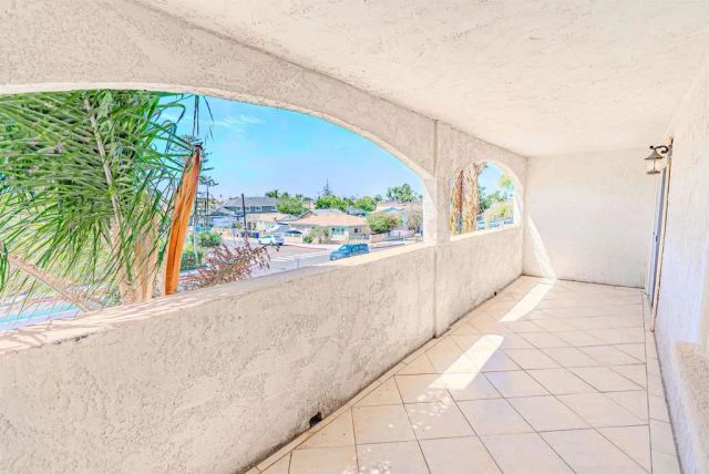 1085 12th St F, Imperial Beach, CA 91932