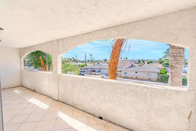 1085 12th St F, Imperial Beach, CA 91932