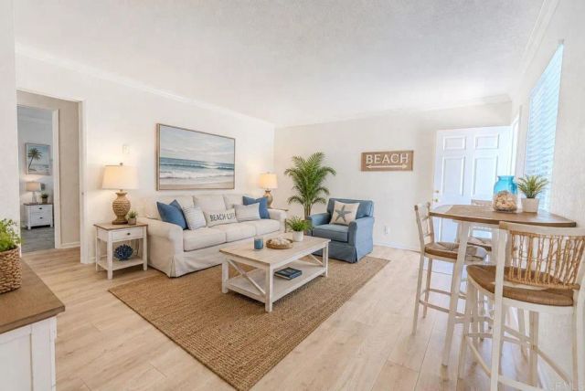 1085 12th St F, Imperial Beach, CA 91932