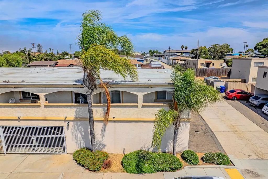 1085 12th St F, Imperial Beach, CA 91932