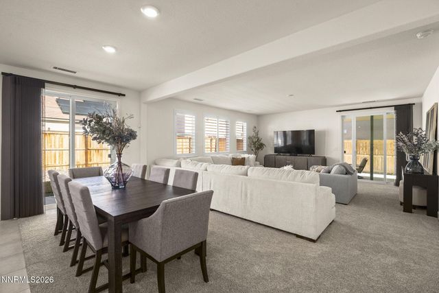 1252 Alfalfa Drive, Sparks, NV 89436