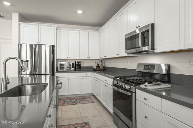 1252 Alfalfa Drive, Sparks, NV 89436