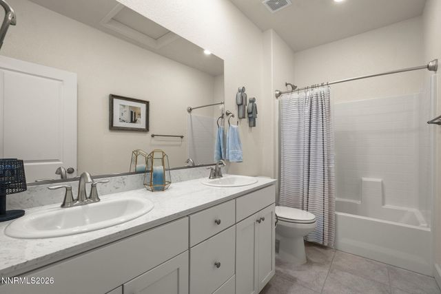 1252 Alfalfa Drive, Sparks, NV 89436