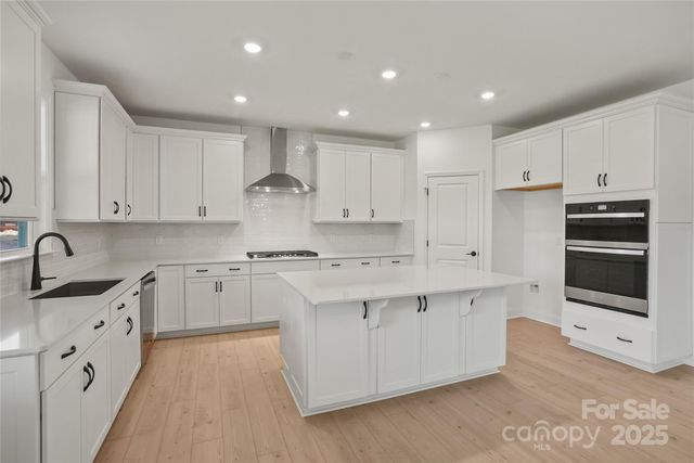 2027 Waxhaw Crossing Drive Lot 246, Waxhaw, NC 28173