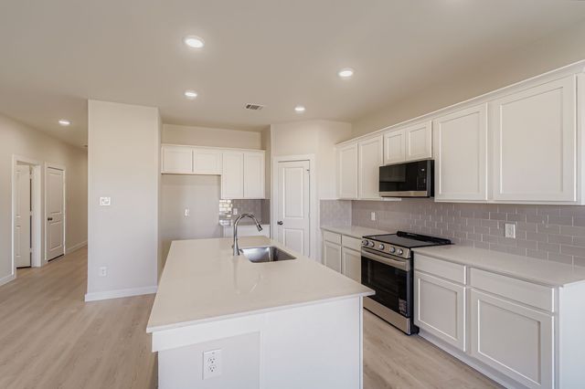 1045 Verde Valley Lane, Crowley, TX 76036