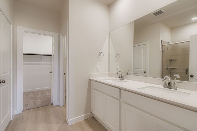 1045 Verde Valley Lane, Crowley, TX 76036