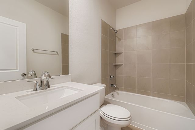 1045 Verde Valley Lane, Crowley, TX 76036