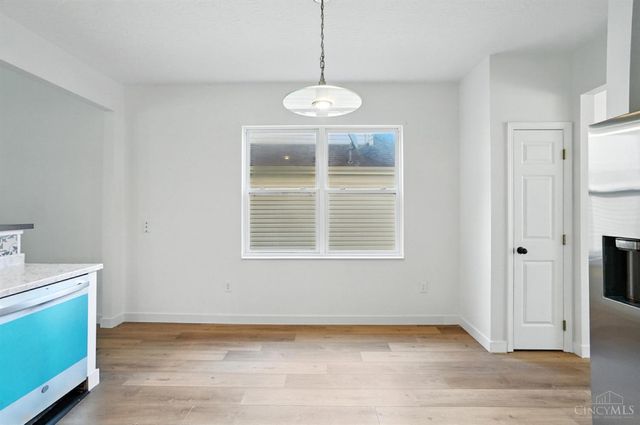 2380 Oaktree Place, Cincinnati, OH 45238