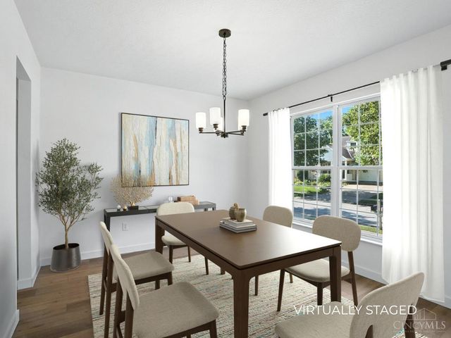 2380 Oaktree Place, Cincinnati, OH 45238