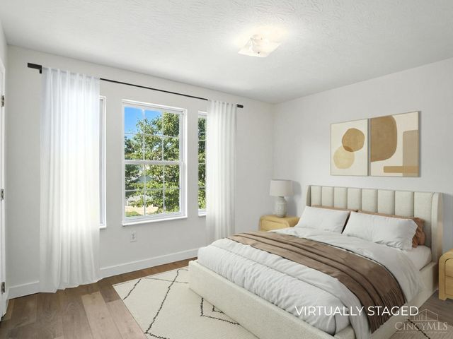 2380 Oaktree Place, Cincinnati, OH 45238