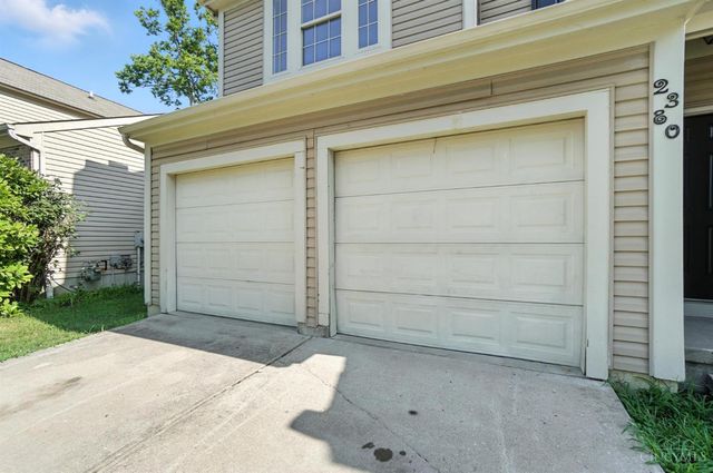 2380 Oaktree Place, Cincinnati, OH 45238