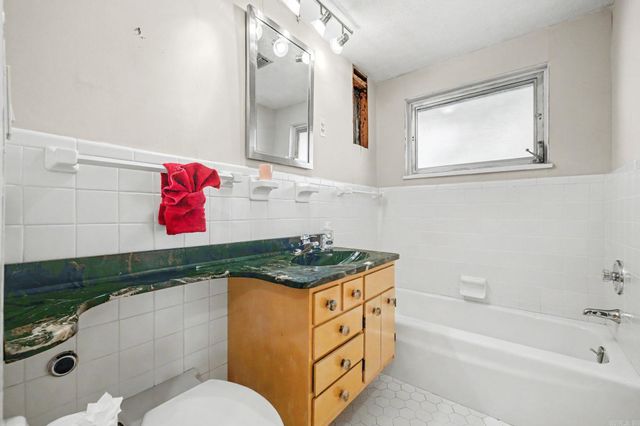 3325 Lakeview Rd, North Little Rock, AR 72116