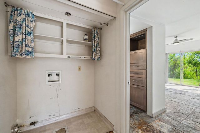 3325 Lakeview Rd, North Little Rock, AR 72116