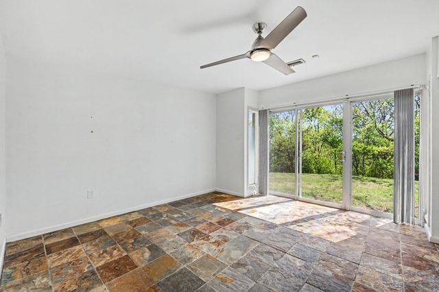 3325 Lakeview Rd, North Little Rock, AR 72116