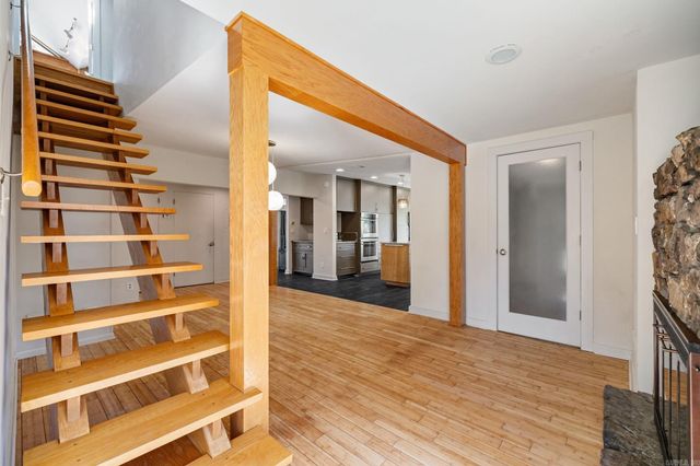 3325 Lakeview Rd, North Little Rock, AR 72116