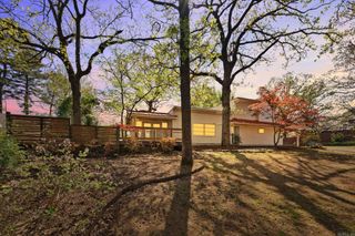 3325 Lakeview Rd, North Little Rock, AR 72116