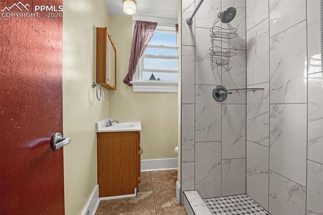 105 Pawnee Avenue, Manitou Springs, CO 80829