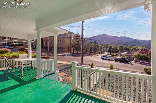 105 Pawnee Avenue, Manitou Springs, CO 80829