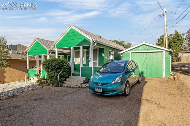 105 Pawnee Avenue, Manitou Springs, CO 80829