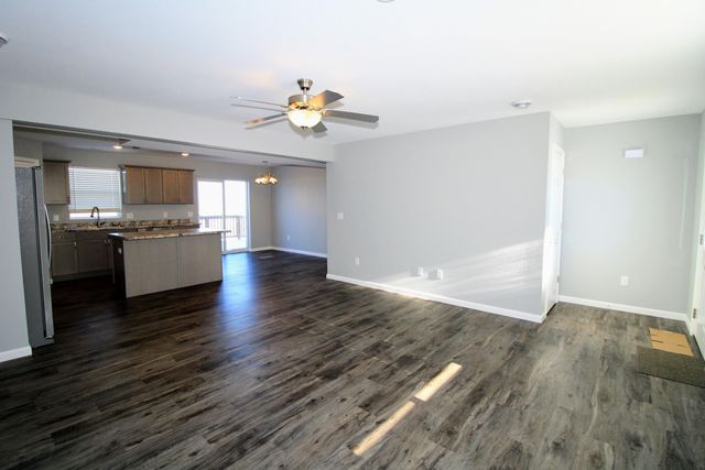 2613 Granite Drive NW, Minot, ND 58703