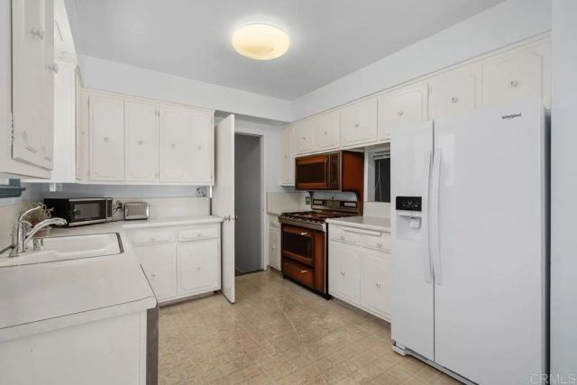 3370 Manning Court, Los Angeles, CA 90064